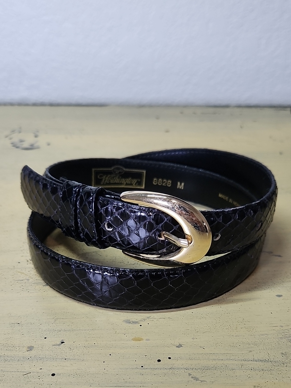 VNT Made In Hong Kong Black Snake-Embossed Leather Belt with Gold Buckle SZ M